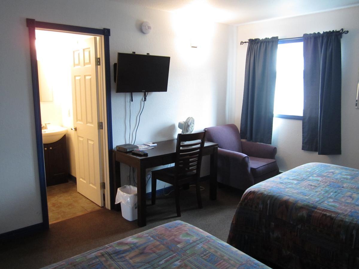 Nisutlin Trading Post Motel Teslin Quarto foto